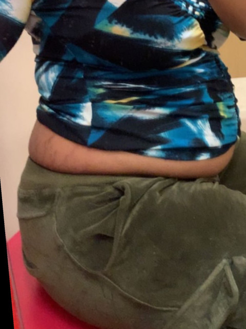 Ophelia 🍓 profile picture