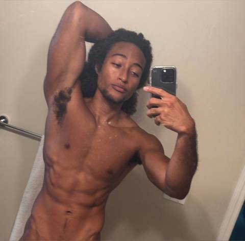 @myles_isperfect @myles_isperfect