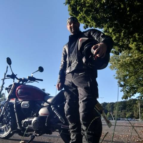 @lewiscooooldude @lewiscooooldude