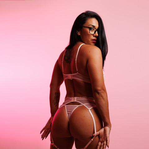 Mujer de carne y besos profile picture