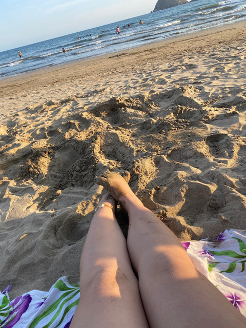 Cute feet profile picture