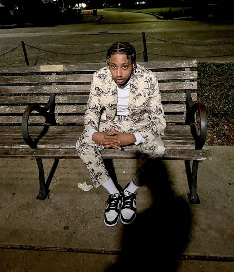 @hoodgyalis @hoodgyalis