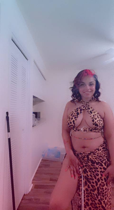 @caram3lqu33n nude caram3lqu33n nude