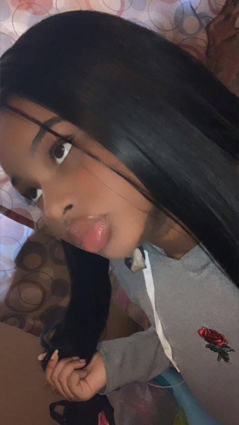 goddess j. profile picture