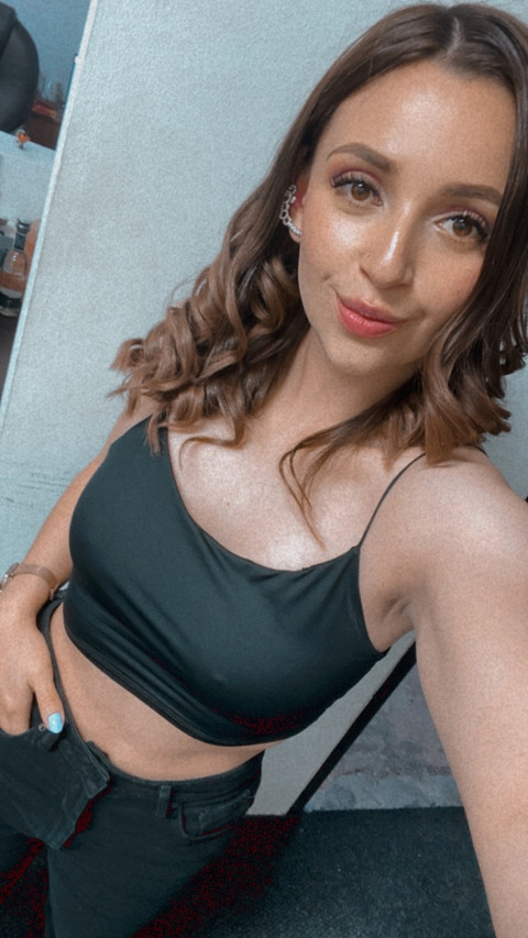 Jenn profile picture