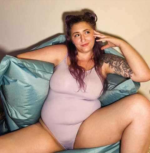 natalie 🍓 profile picture