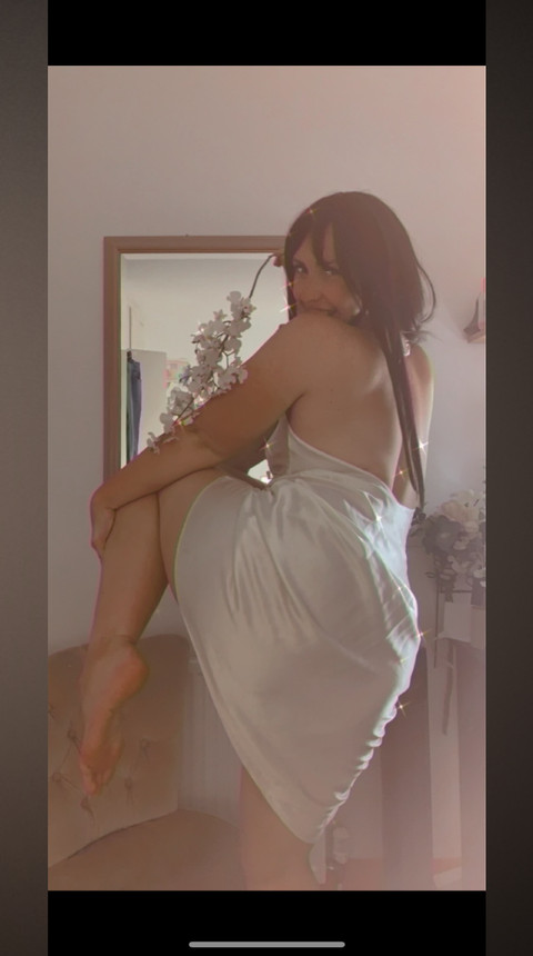 ☁️ bee ☁️ profile picture