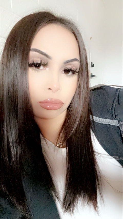 evelynn🍒 profile picture