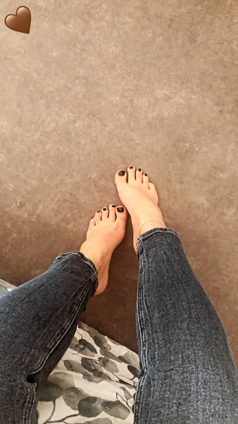 @onlyfanhappyfeet @onlyfanhappyfeet