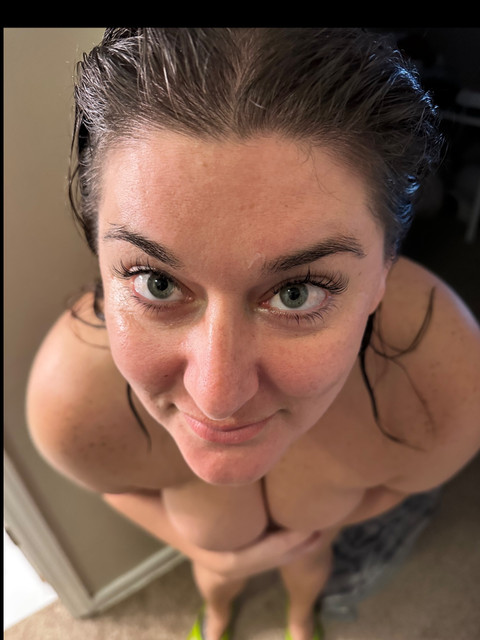 BustingBrunette profile picture