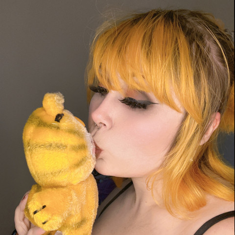 Envy profile picture