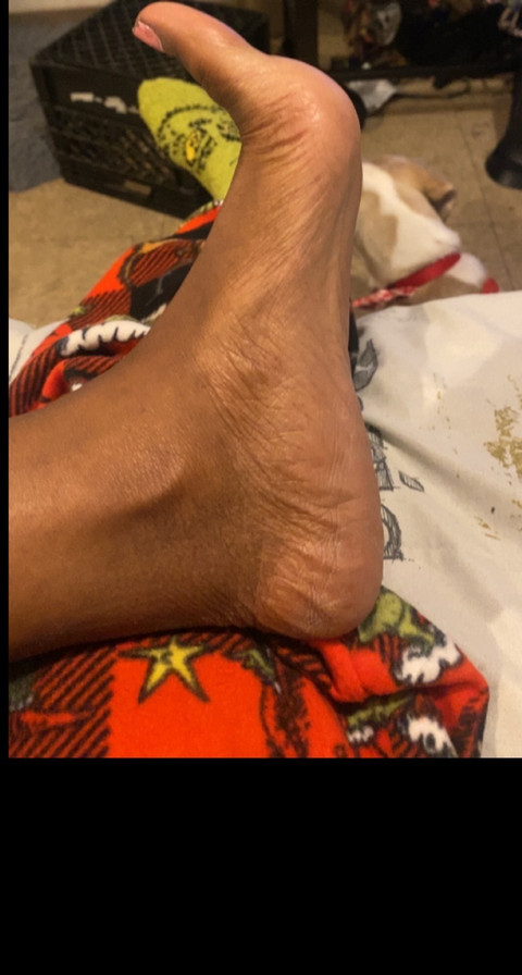 Feet beauty profile picture