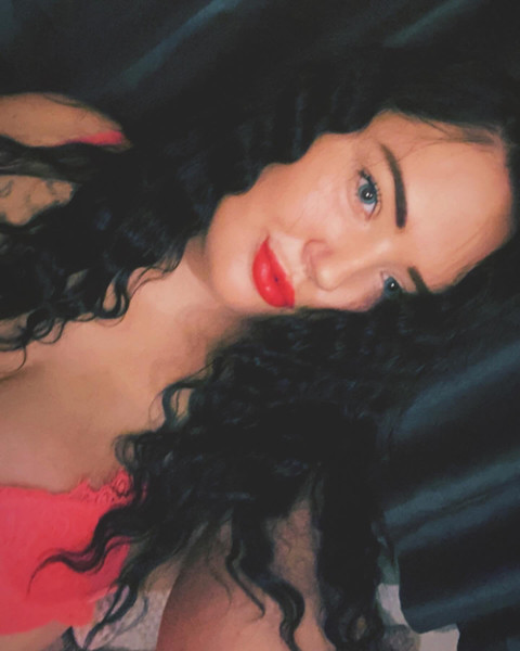 Chloe Thompson profile picture