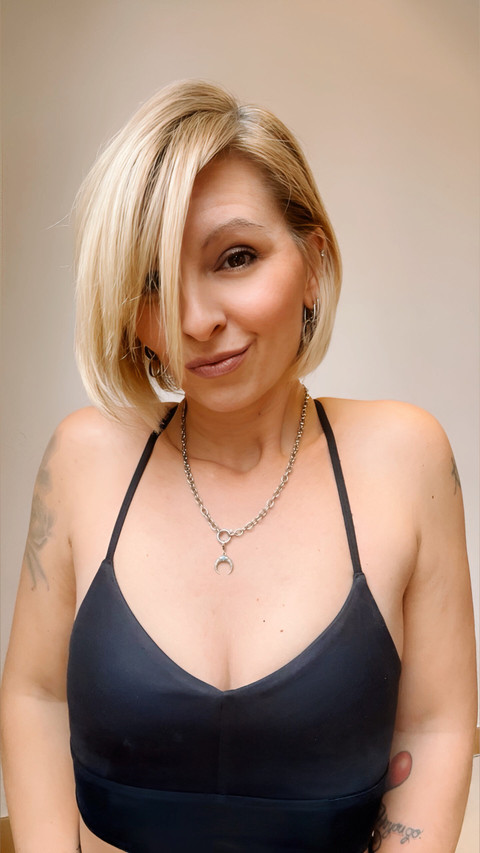 Emma Crow profile picture