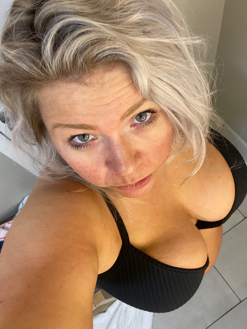 Barbie Raynes profile picture