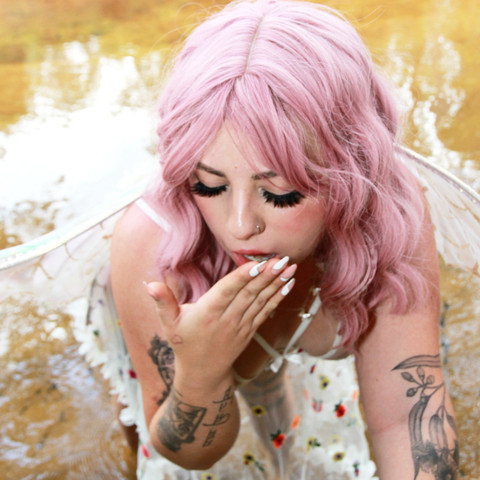 Your Favourite Faerie 🧚♀️ profile picture