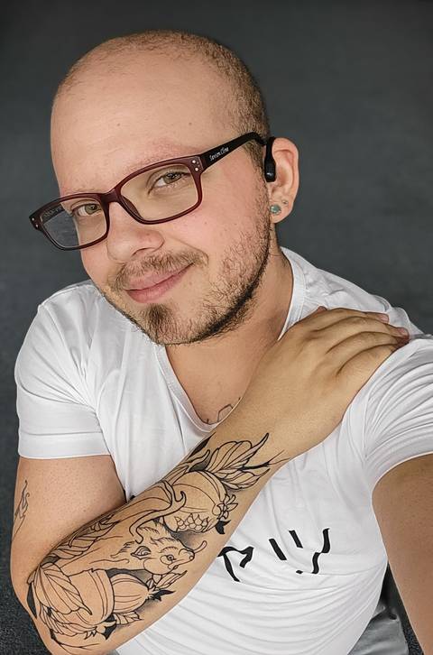 @inkboundtransman @inkboundtransman
