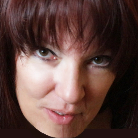 Soccer Mom Hotwife - FREE profile picture