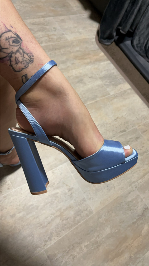 HappyFeets24 profile picture