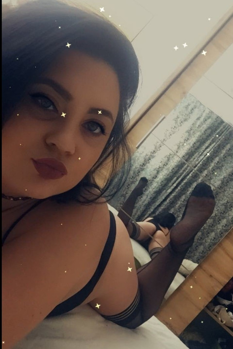 Alexandra Camelia profile picture