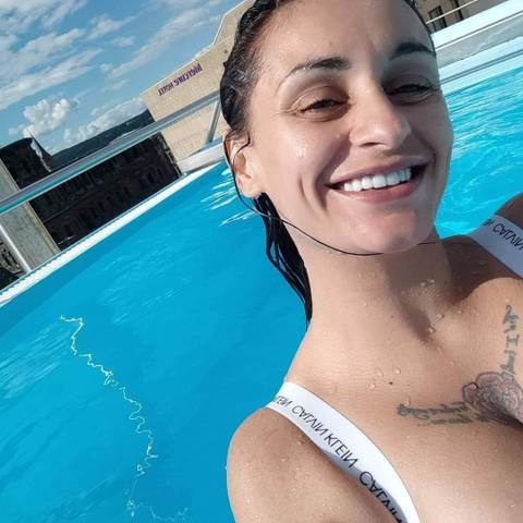 @chiwawavioloniste nude chiwawavioloniste nude