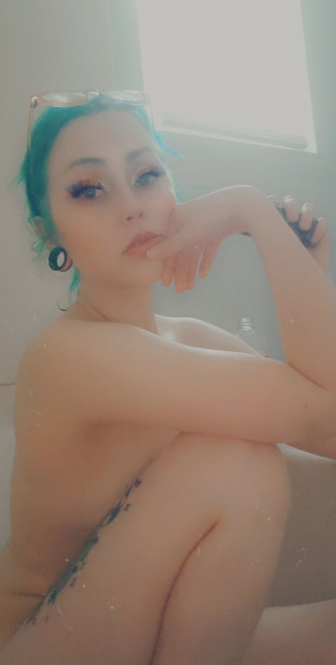 Ember Linder profile picture