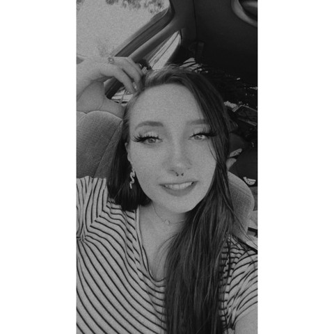 caitlin 🌸💛 profile picture