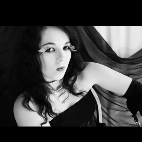 Mylfcakes profile picture