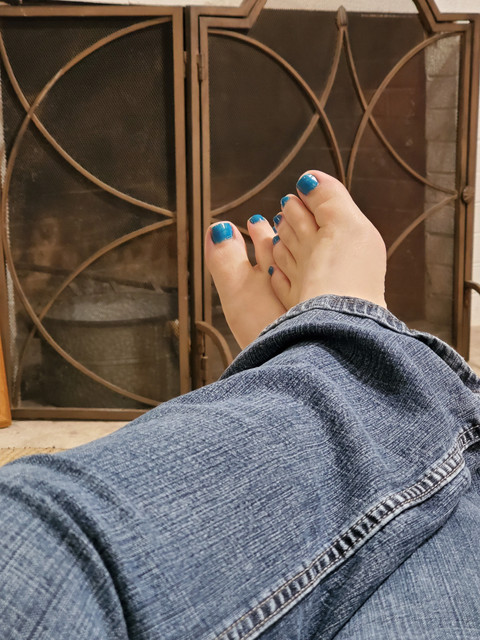 Naughty Feet profile picture