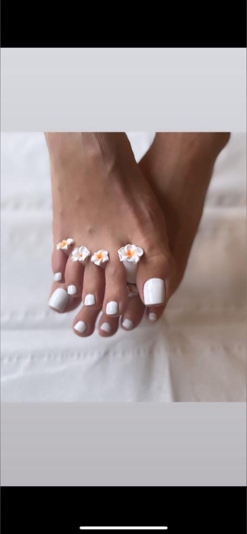 Sexy feet profile picture