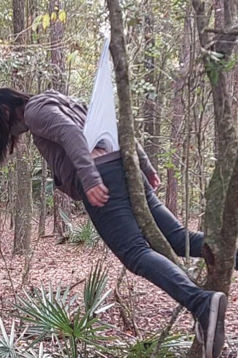 Left2Hang profile picture