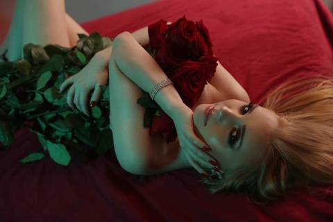 @chloe.richardson nude chloe.richardson nude