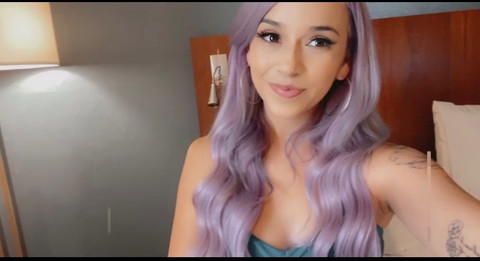 Cute feet profile picture