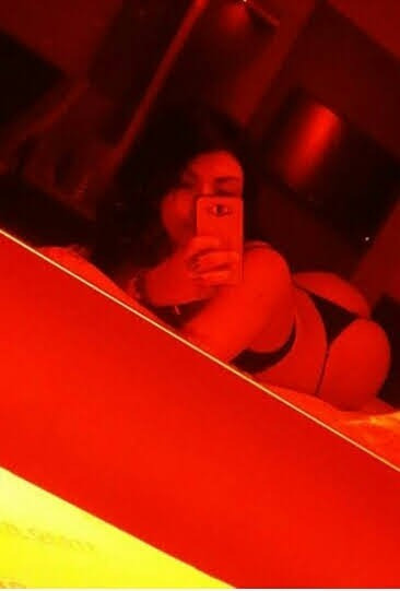 nairok🥀 profile picture