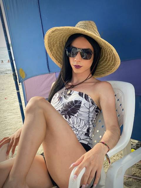 @leoniesaanvi @leoniesaanvi