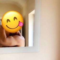 @thick_tanned_handsome @thick_tanned_handsome