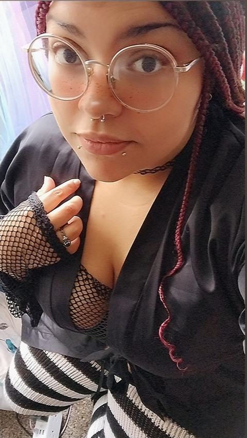 Queen Kuzi profile picture