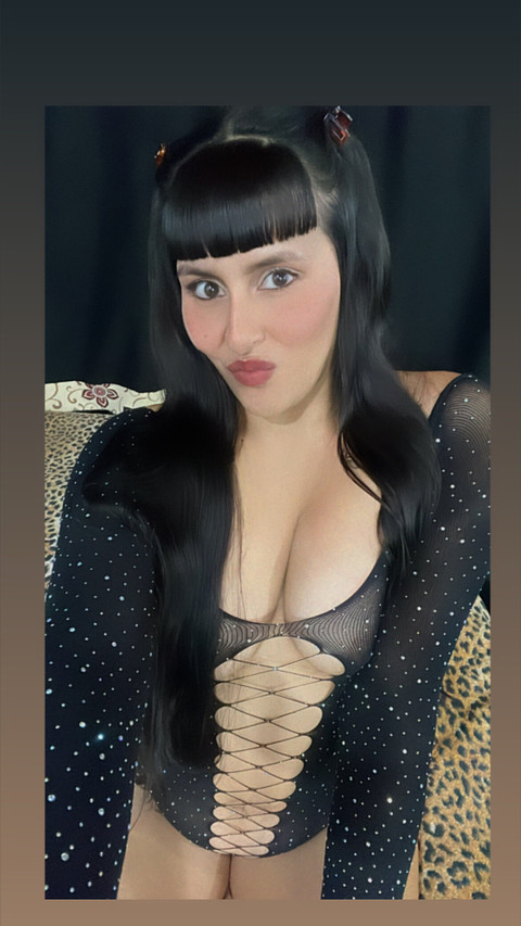 Latin Fetish Queen🫦 profile picture
