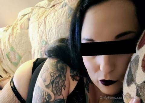 @bnastygirl @bnastygirl