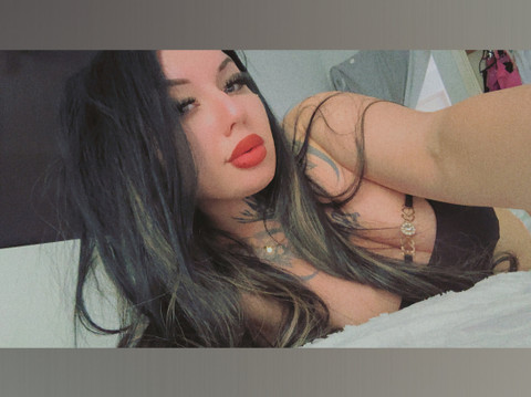 xBónnïę profile picture