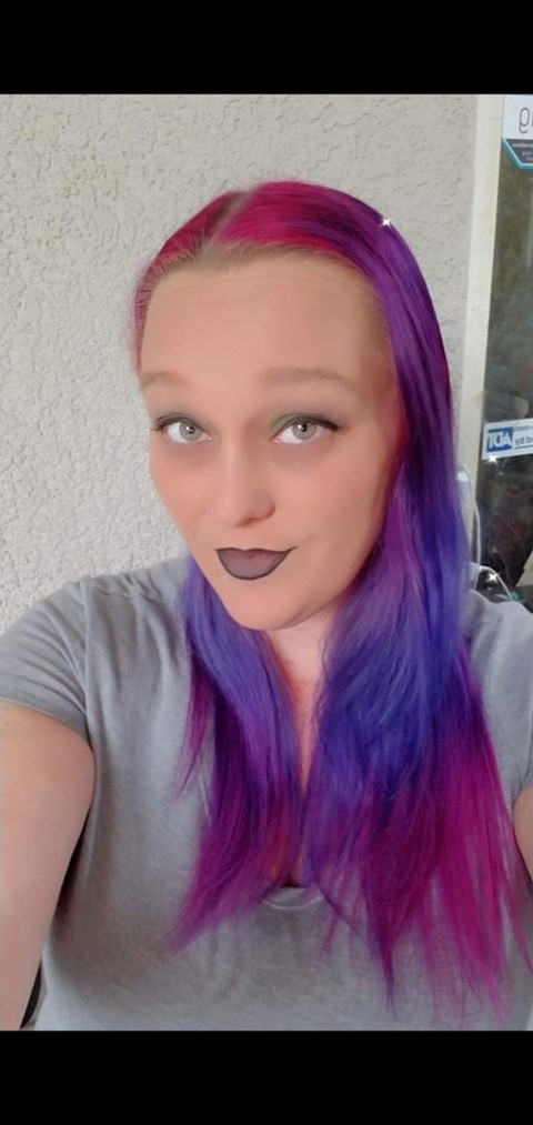 SexiiWhiteGirl69 profile picture