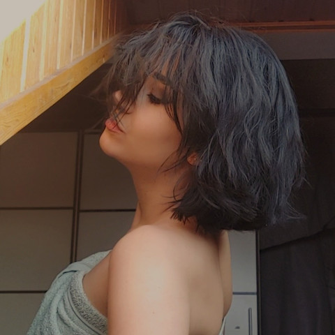 Nebe profile picture