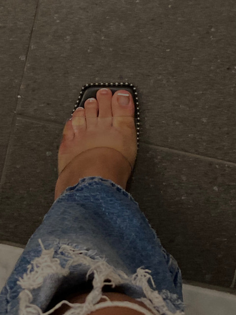 Ten pretty toes profile picture