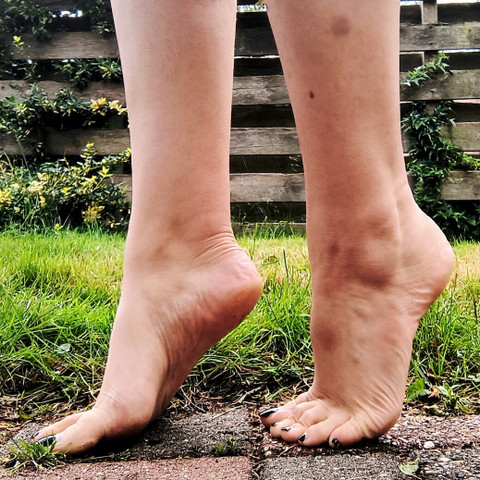 HappyFeet97 profile picture