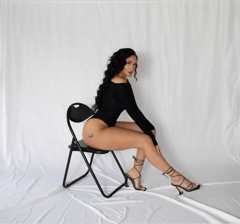 @vicsprettyfeett @vicsprettyfeett