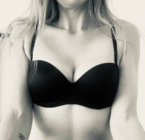 @themaskedganjamama nude themaskedganjamama nude