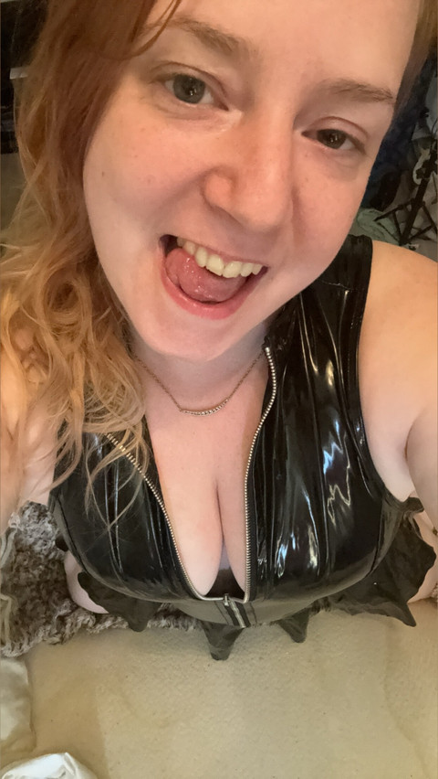xxKittyLou profile picture