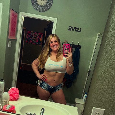 Nikki Sunshine profile picture