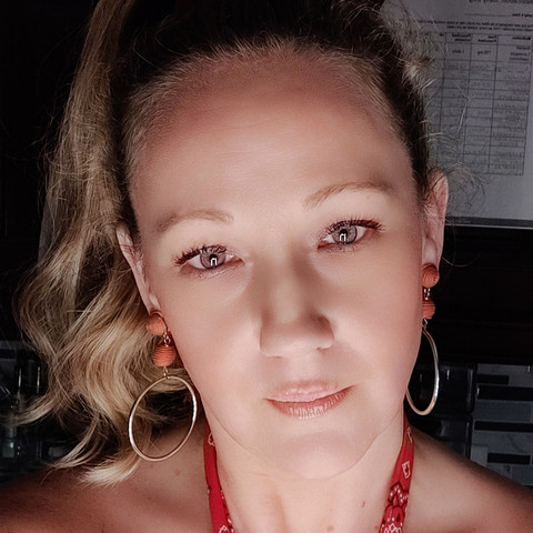 Ellie75-hot profile picture