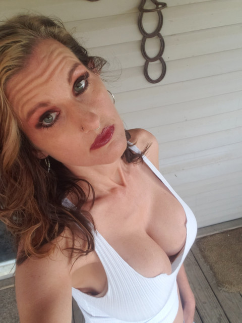 Hotnurse5975 profile picture